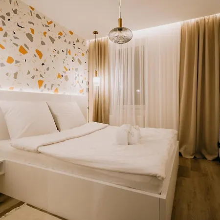 ホテル Olimpijska 1 *