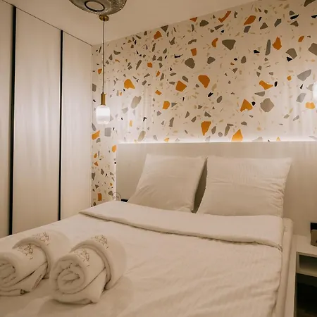 Olimpijska 1 * شتوروك