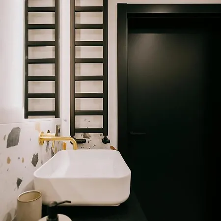 Olimpijska 1 ホテル シュチルク